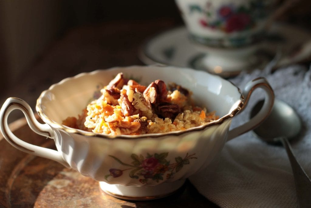 Easy Vegan Carrot Cake Oatmeal with Pecans - quick and easy to make. 