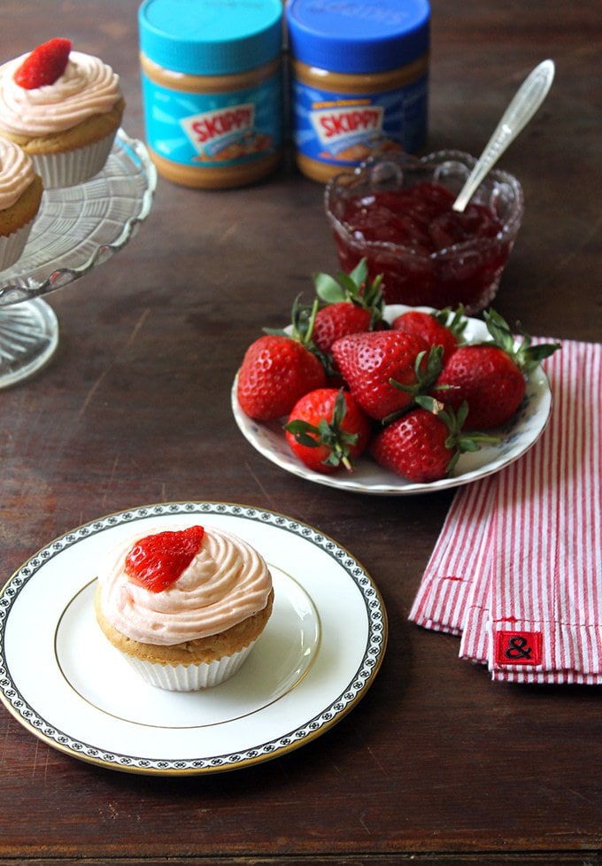 Peanut Butter Cupcakes with Strawberry Jam Icing Veggie Desserts