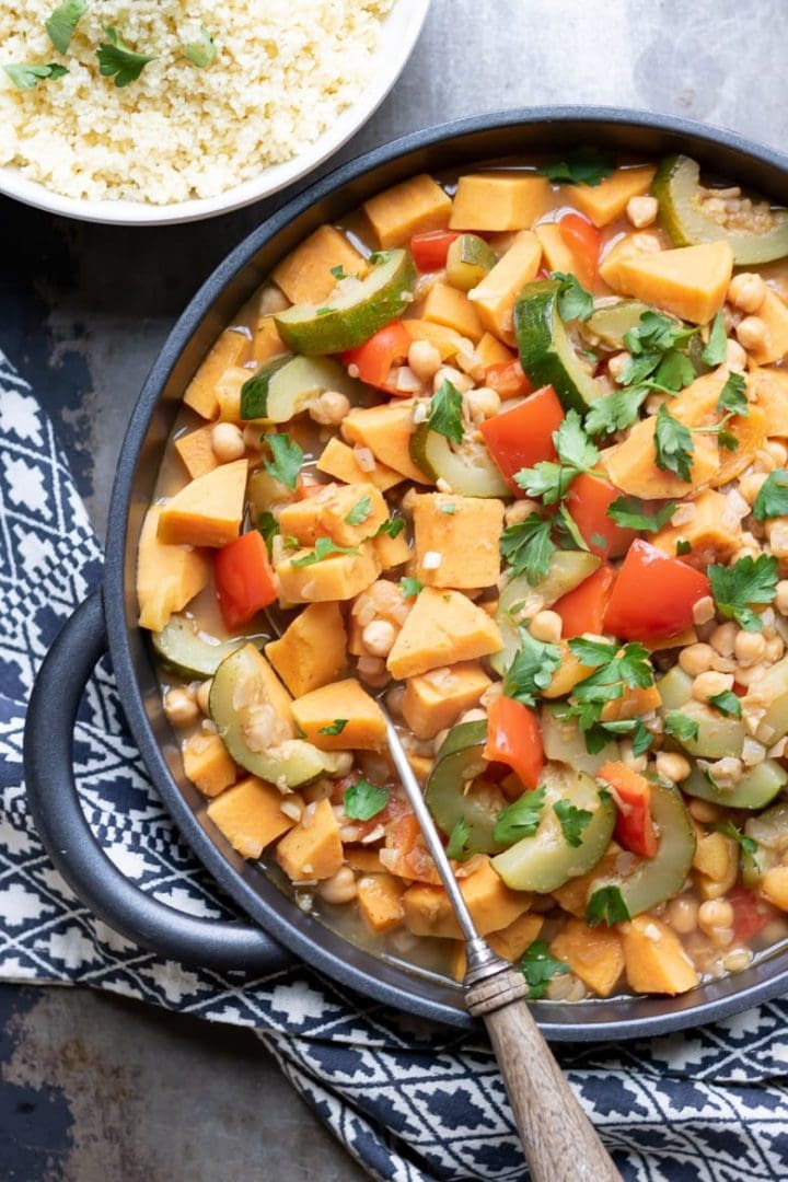 Easy Vegan Vegetable Tagine - Veggie Desserts