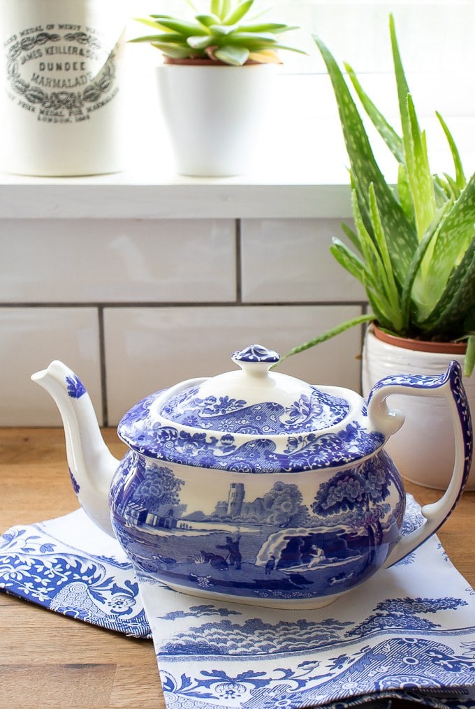 Spode Blue Italian teapot and tea towel