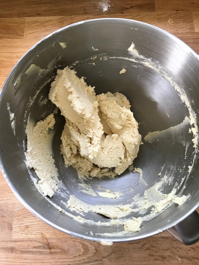 How to make Jammy Dodgers recipe (linzer cookies) Step 3: Mix in the flour until it makes a soft dough.