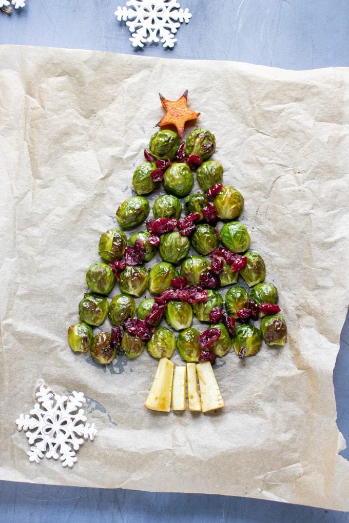 Roasted Brussels Sprouts Christmas Tree - Veggie Desserts