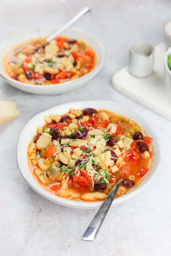 Vegan Soup Recipe Roundup - Vegan Pasta e Fagioli