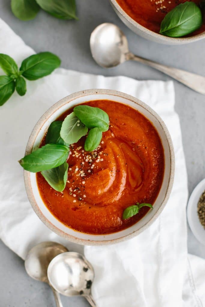Vegan soup recipes - roasted red pepper soup