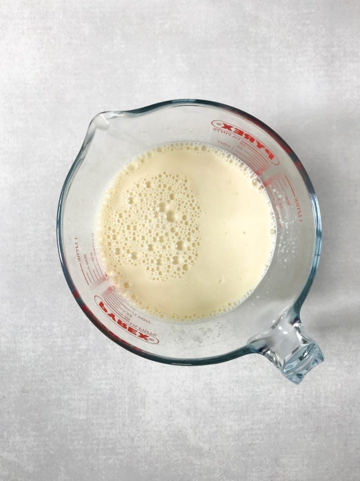 The Best Vegan Chocolate Cake - Veggie Desserts