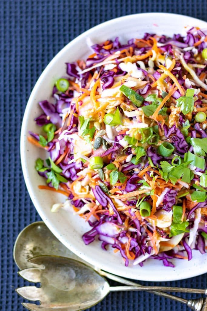 Colourful cabbage salad - Cook Veggielicious