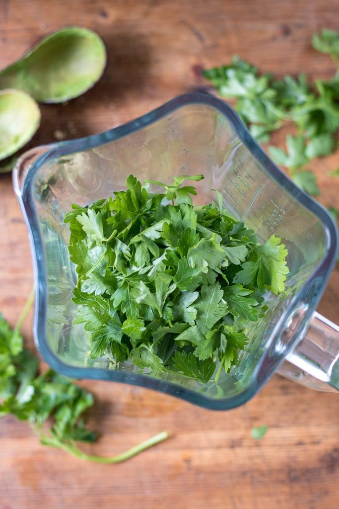 How to make green pasta sauce - step 1 add ingredients to a blender