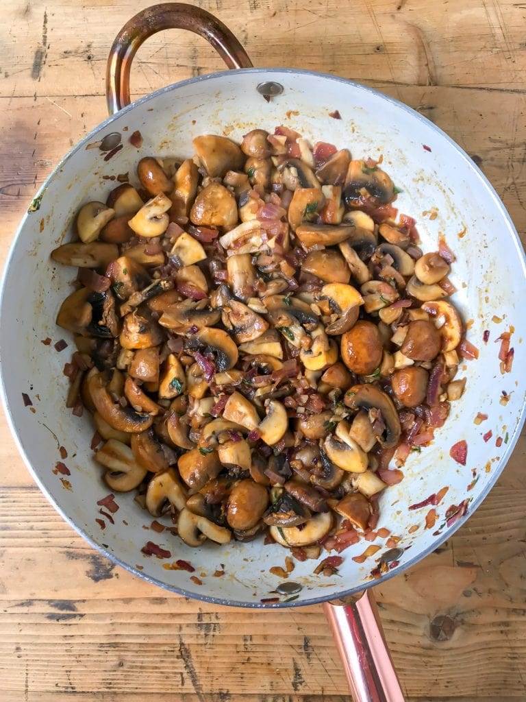 Mushroom Stroganoff - Veggie Desserts