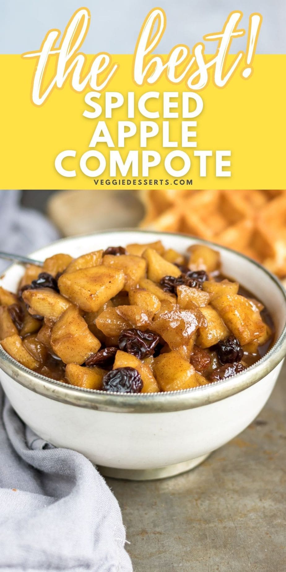 Cinnamon Apple Compote with Raisins - Veggie Desserts
