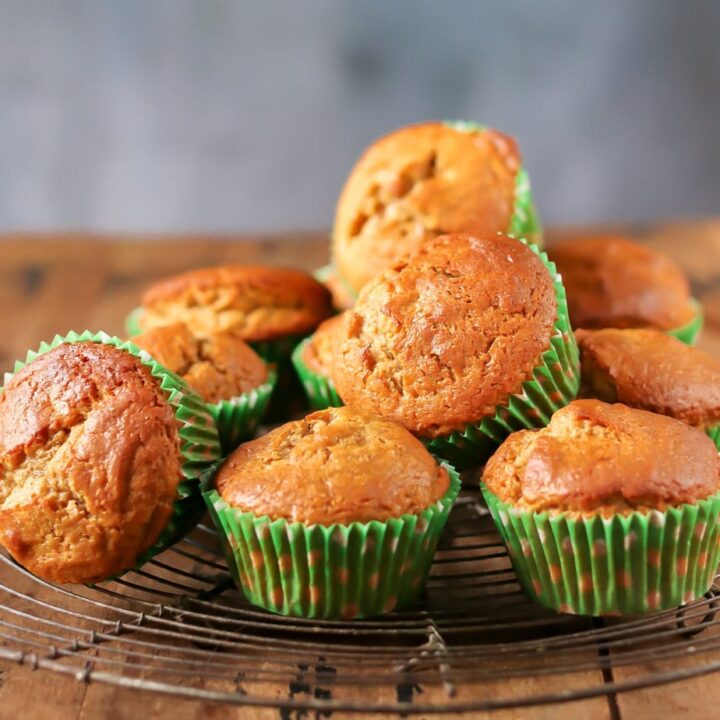 Easy Spiced Persimmon Muffins Veggie Desserts