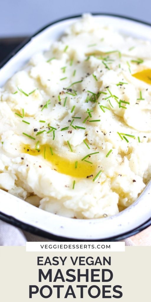 Close up of mash with text: Easy vegan mashed potatoes.