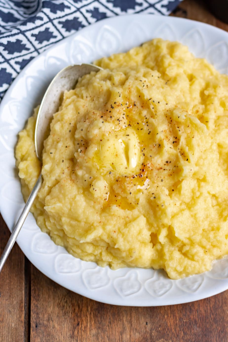 Easy Creamy Mashed Swede - Veggie Desserts