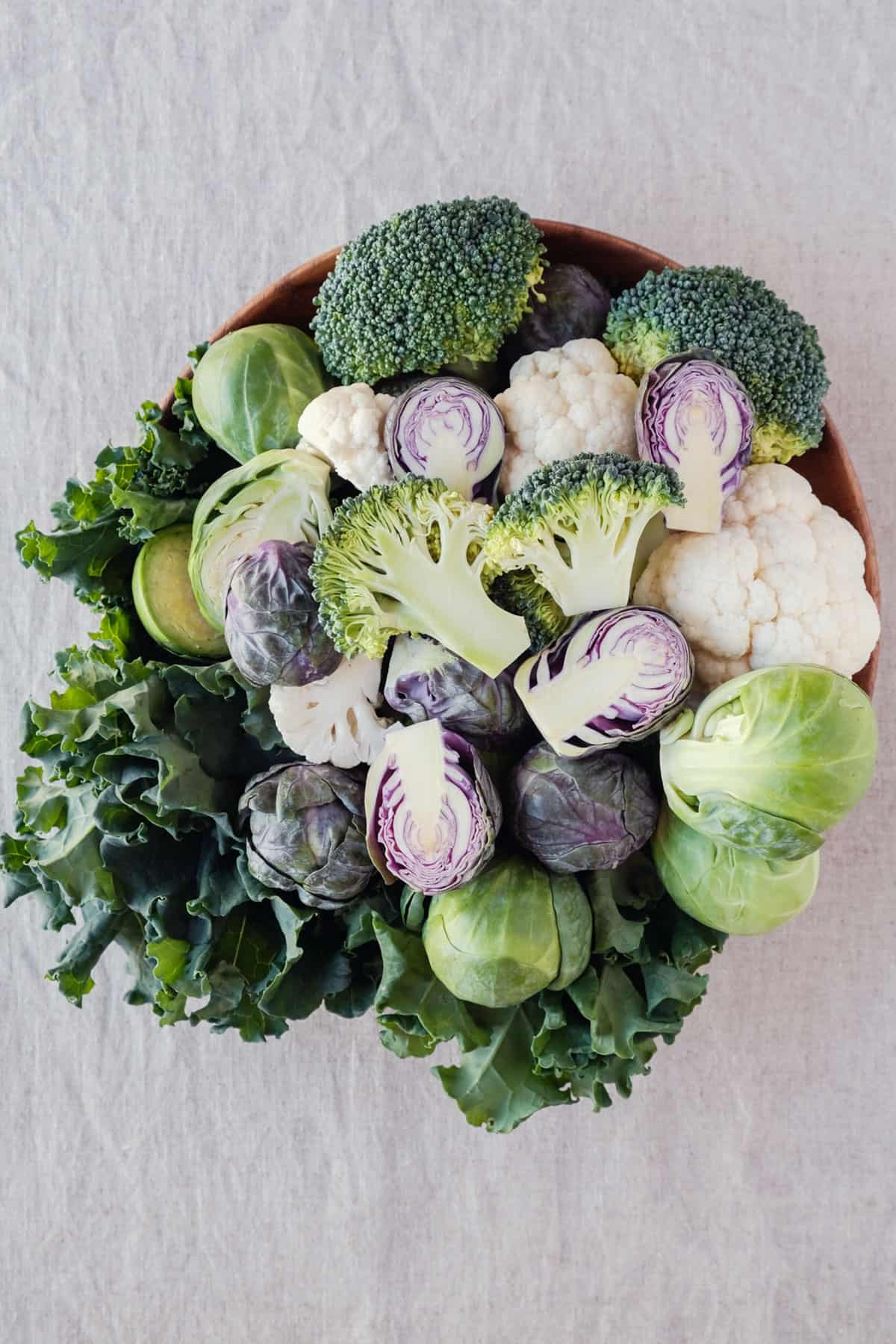 A bowl of cruciferous vegetables.