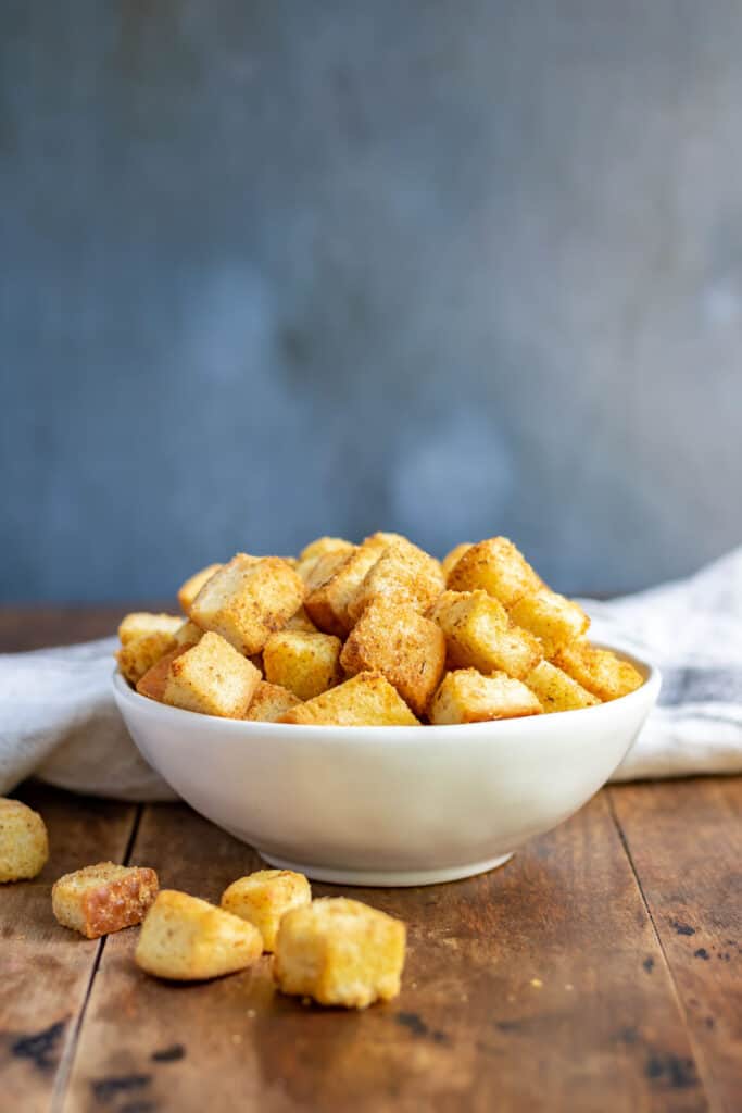 30 Delicious Vegan Soup Recipes - Veggie Desserts