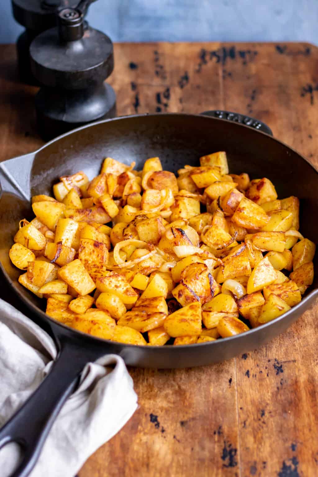 Fried Potatoes and Onions Veggie Desserts