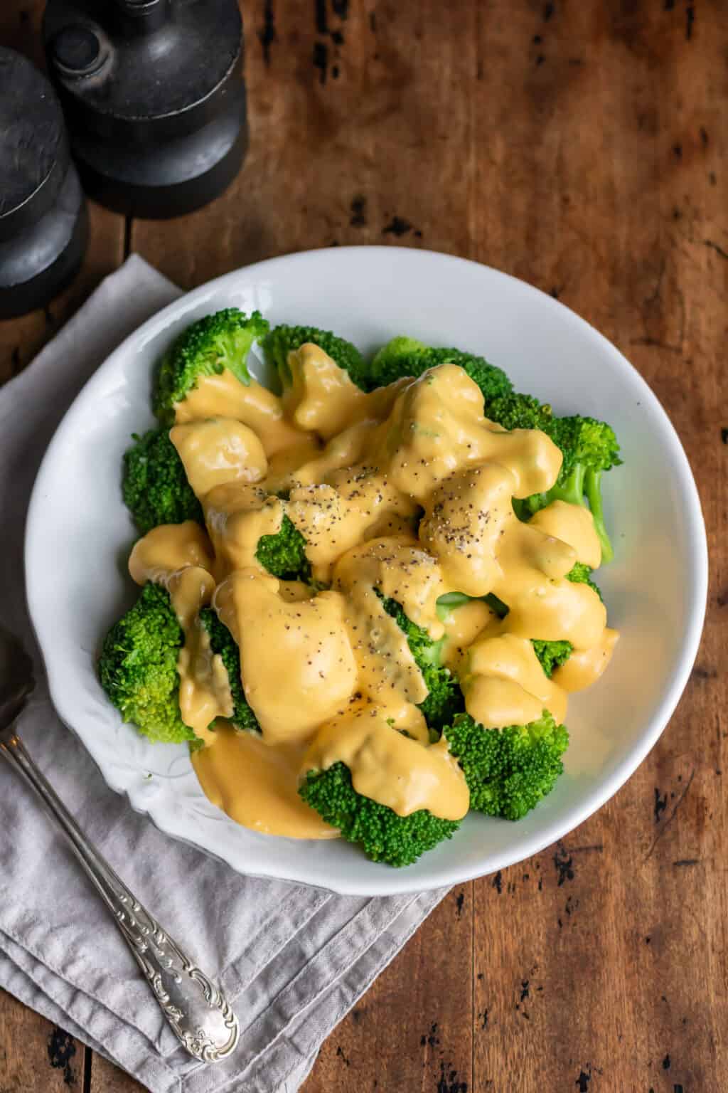 Broccoli and Cheese Sauce Veggie Desserts