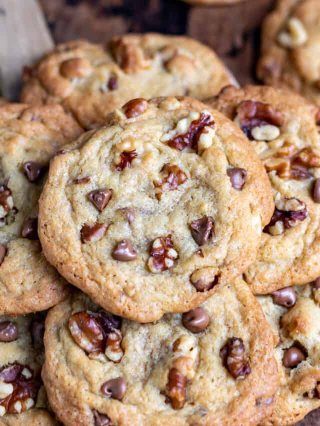 chocolate-chip-condensed-milk-cookies-veggie-desserts
