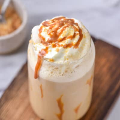 Caramel Ribbon Crunch Frappuccino - Veggie Desserts