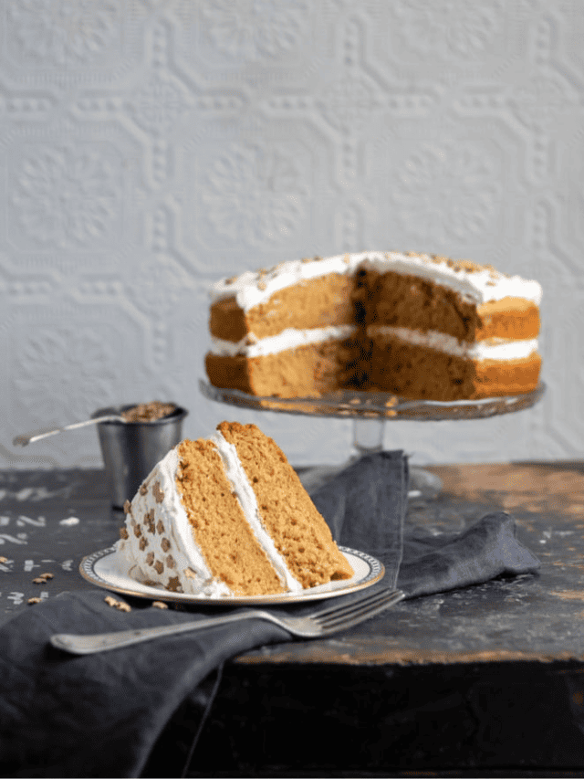 VEGAN PUMPKIN CAKE WITH GINGER FROSTING STORY Veggie Desserts