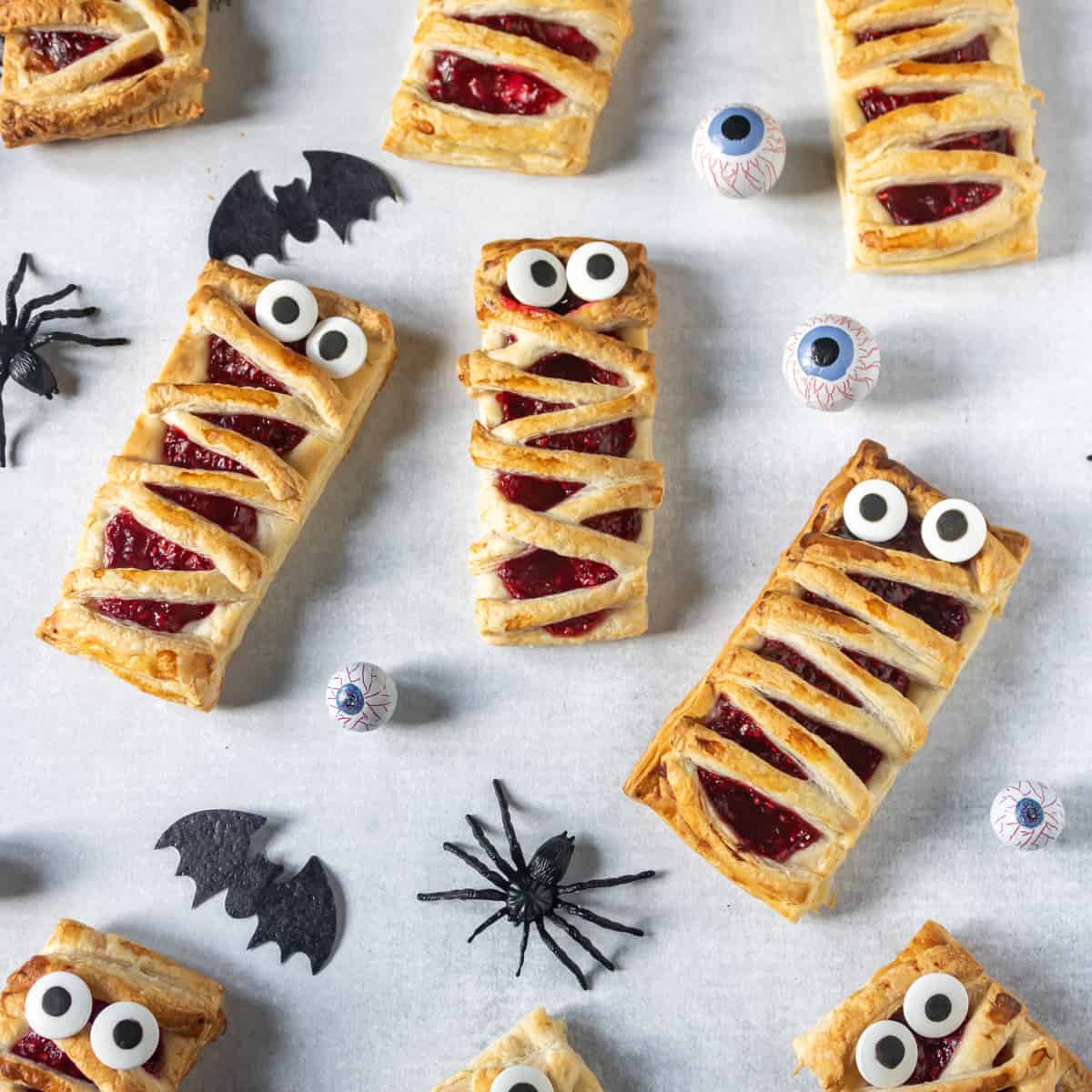 Spooky Candy Eyes with a How to Video