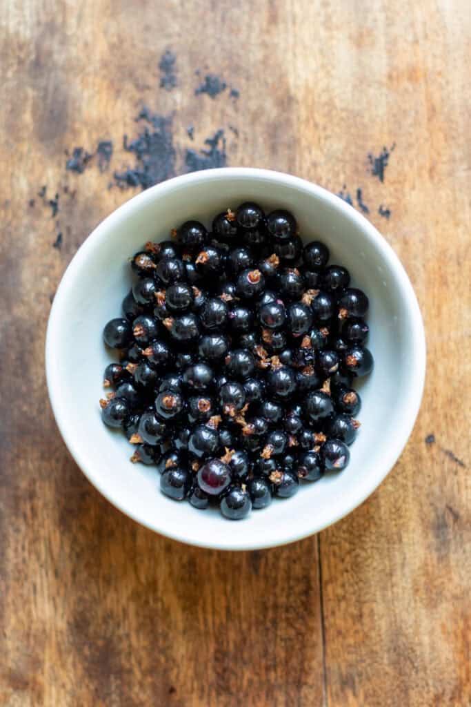Blackcurrant Compote - Veggie Desserts