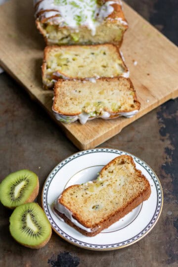 Kiwi Cake - Veggie Desserts