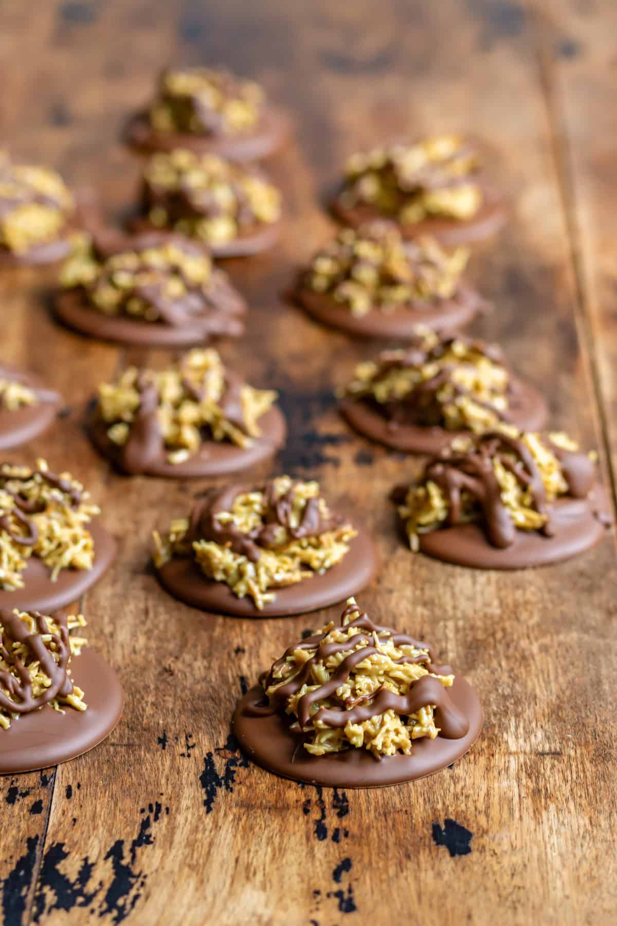 Side view of Dubai chocolate bites on a wooden table.