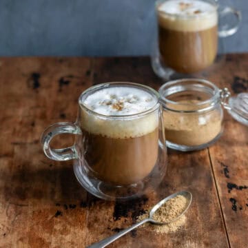 Sweet Hawaij coffee latte in a glass mug