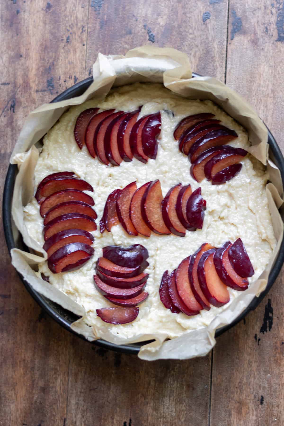 Remaining batter spread on top, then the sliced plums on top decoratively.