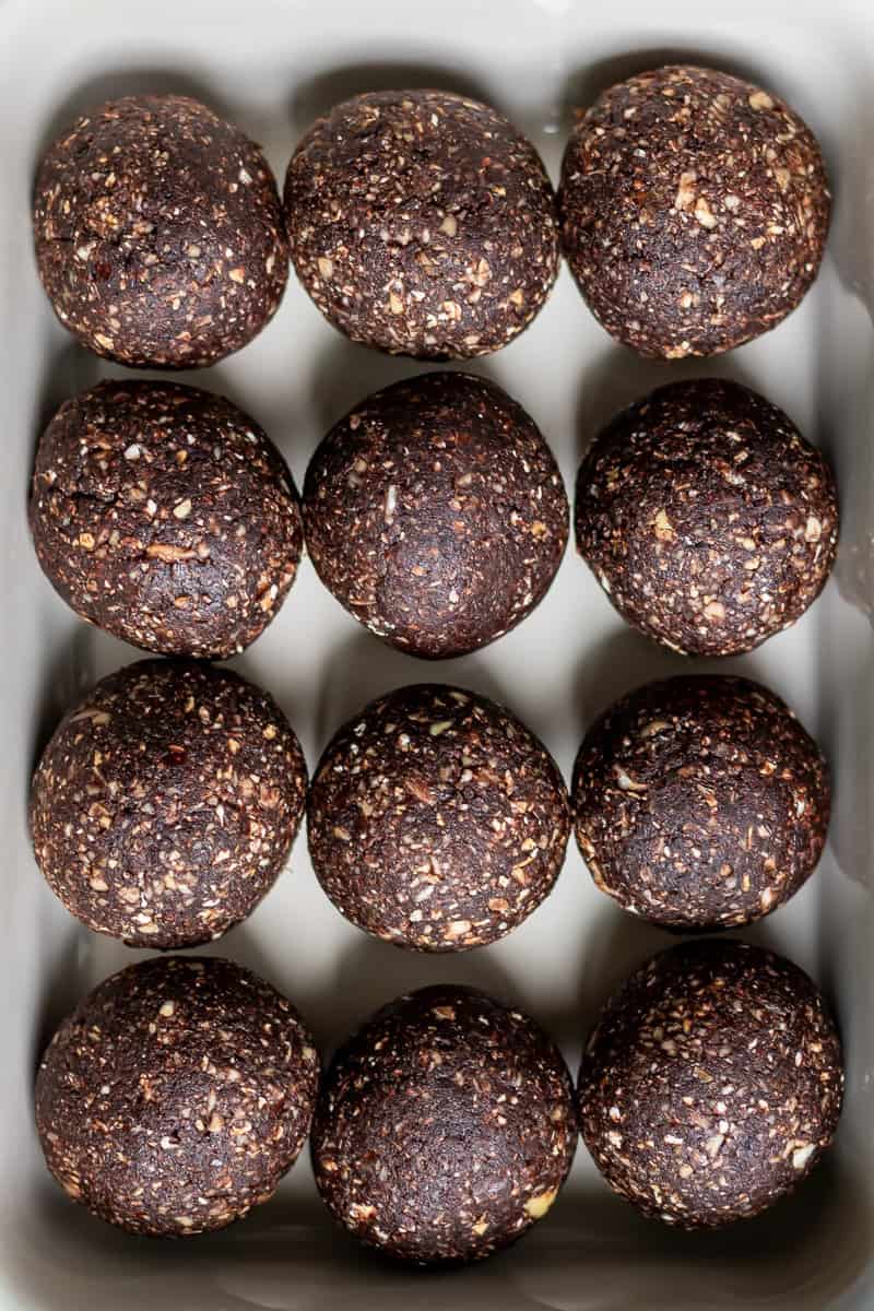 Rows of mint chocolate energy balls.